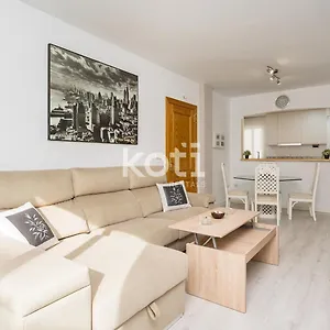 nice-and-cozy-apartment-in-fuengirola-center.1costadelsol.com/