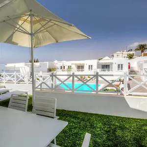 flower-beach-suite-1.in-canary-islands.com/